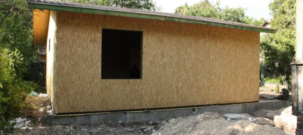 Дом из СИП панелей со стороны