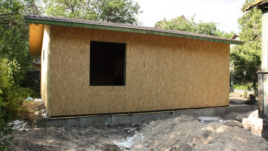 Дом из СИП панелей со стороны
