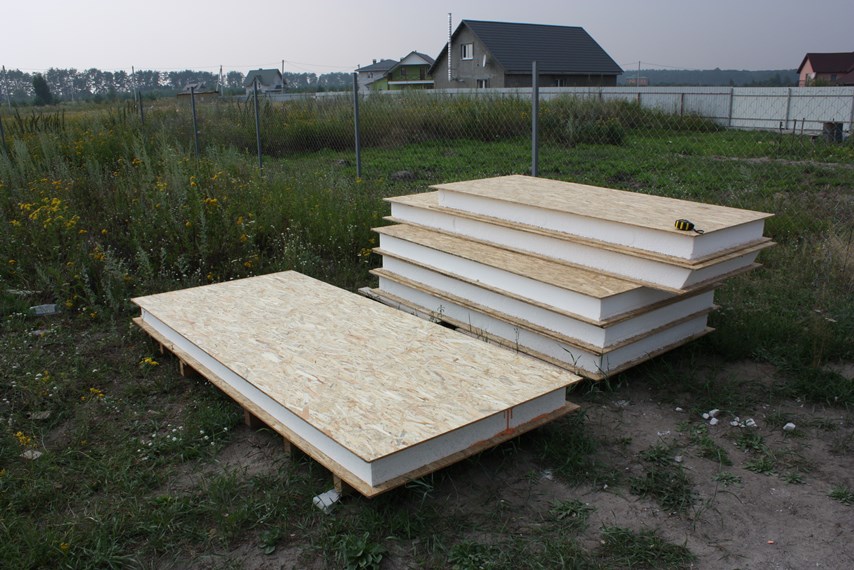 СИП-панели на участке
