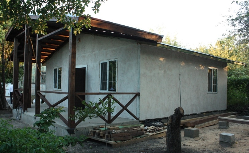 Терраса в небольшом доме Терраса в небольшом доме